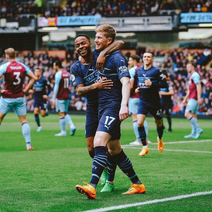 伦纳德深陷 伦纳德深陷