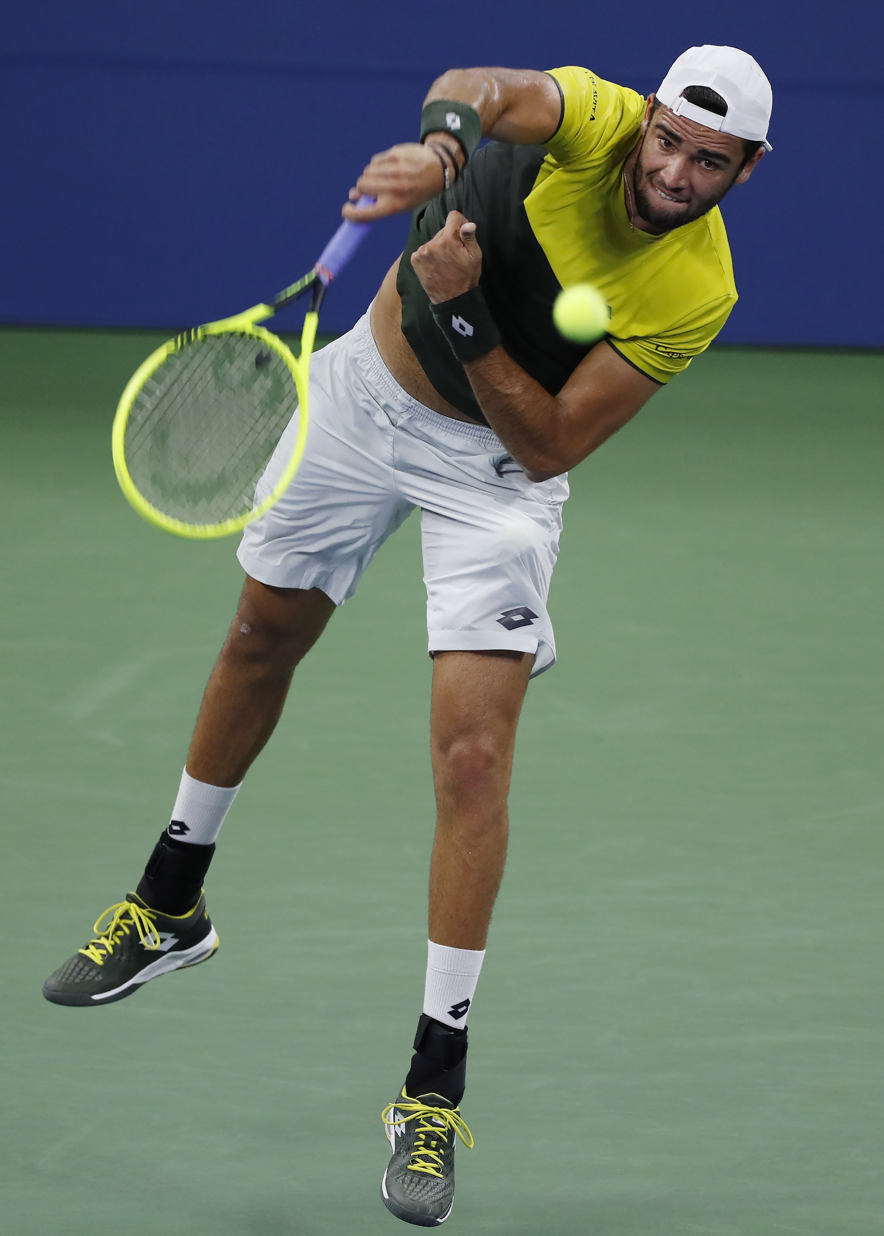 被媒体和球 被媒体和球