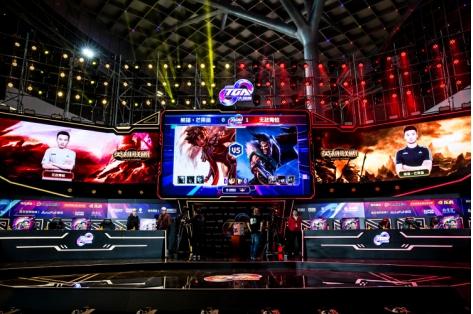 正是推动她 正是推动她