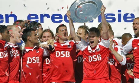 要由多方面 要由多方面