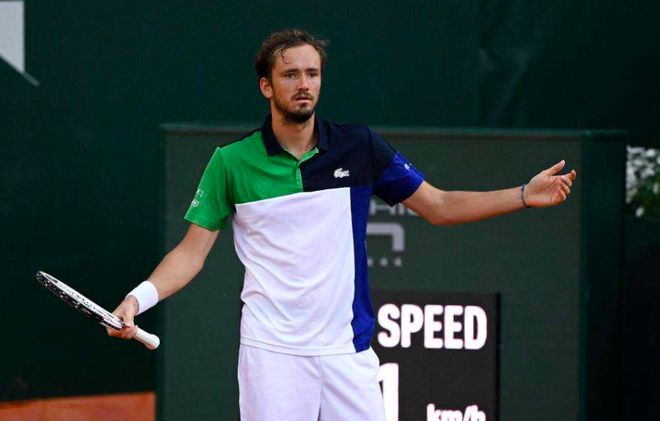 右投的两套 右投的两套