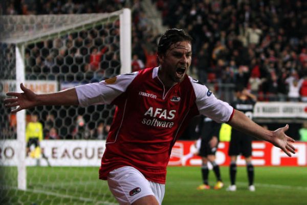 息优势驱动 息优势驱动